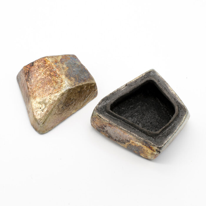Portagioie in tecnica Raku - immagine 4